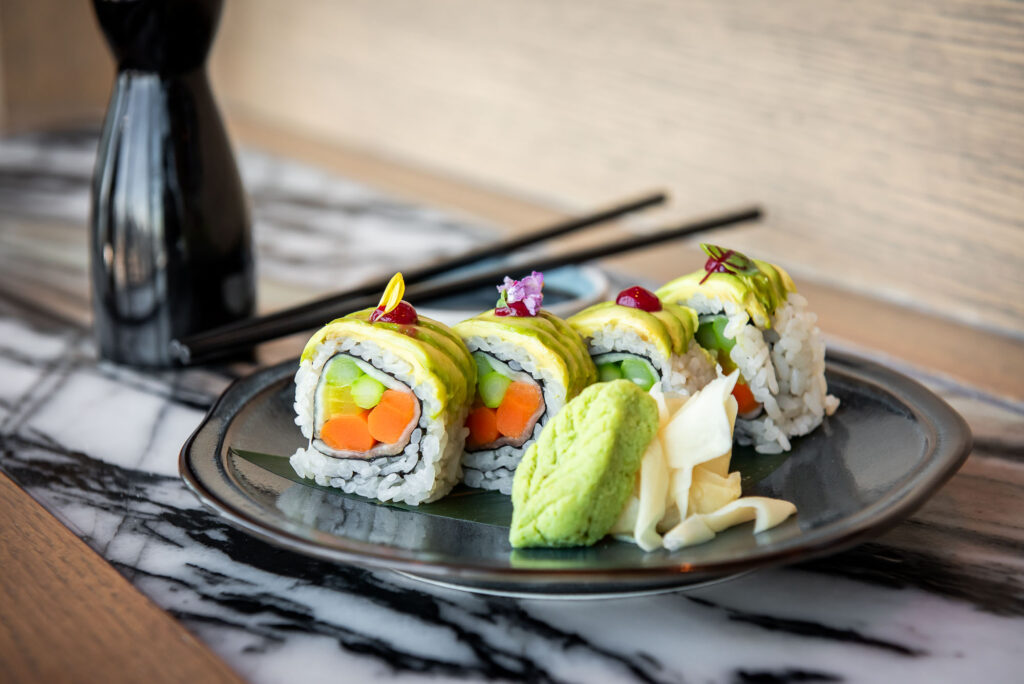 YASAI URAMAKI VEGETARIAN SUSHI ROLL_DSC5349